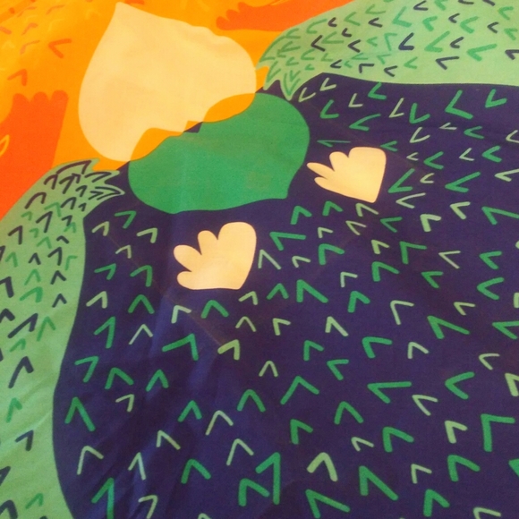 Bundle of Lush (*On Hold*) - Picture 3 of 8